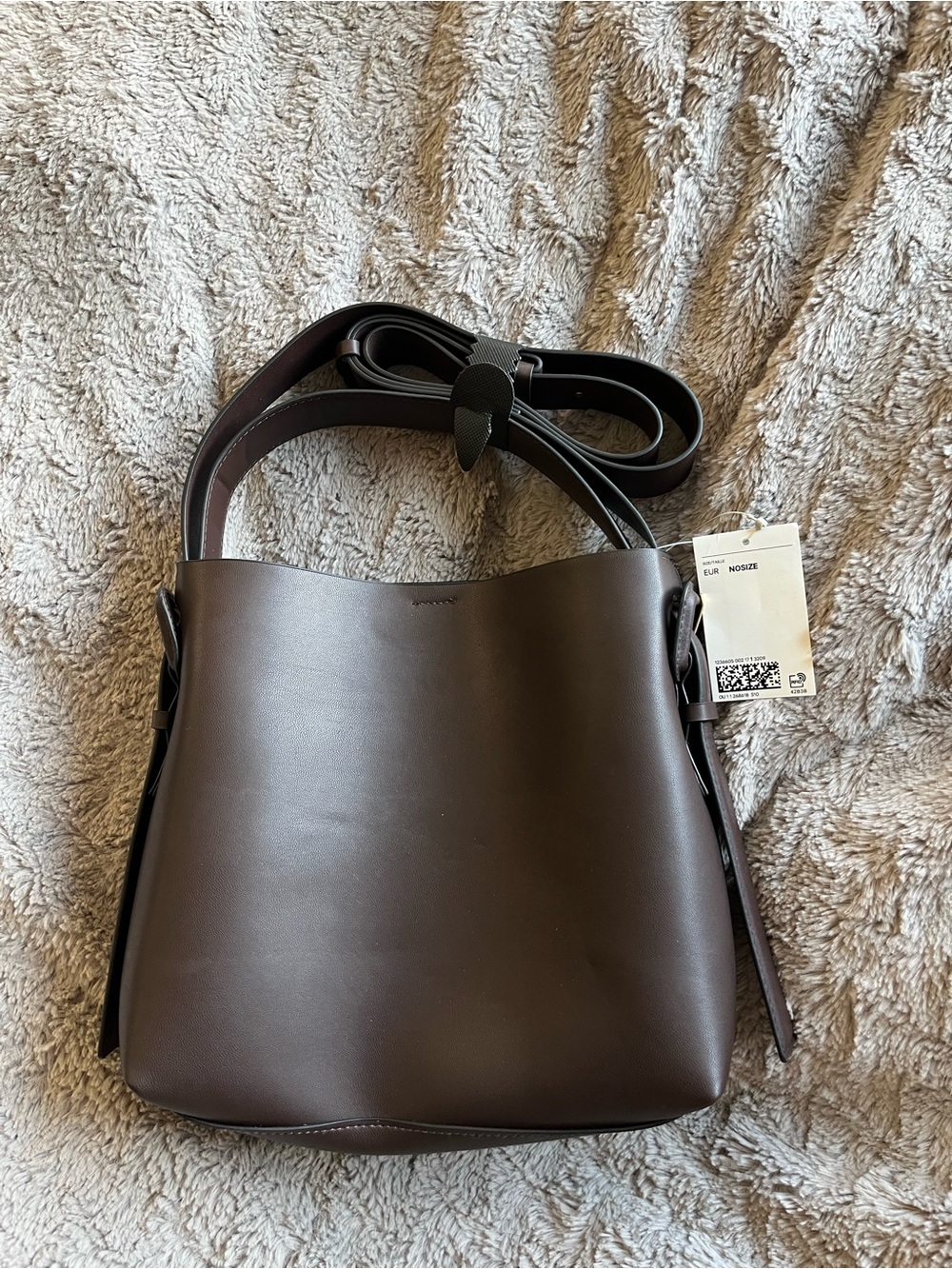 H&M bucket bag